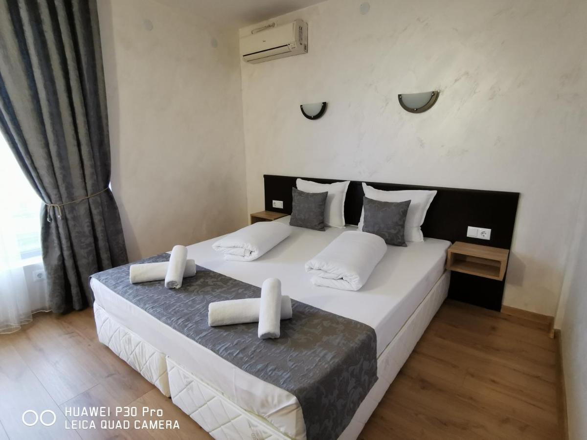 Hotel Swiss Sumen Kültér fotó