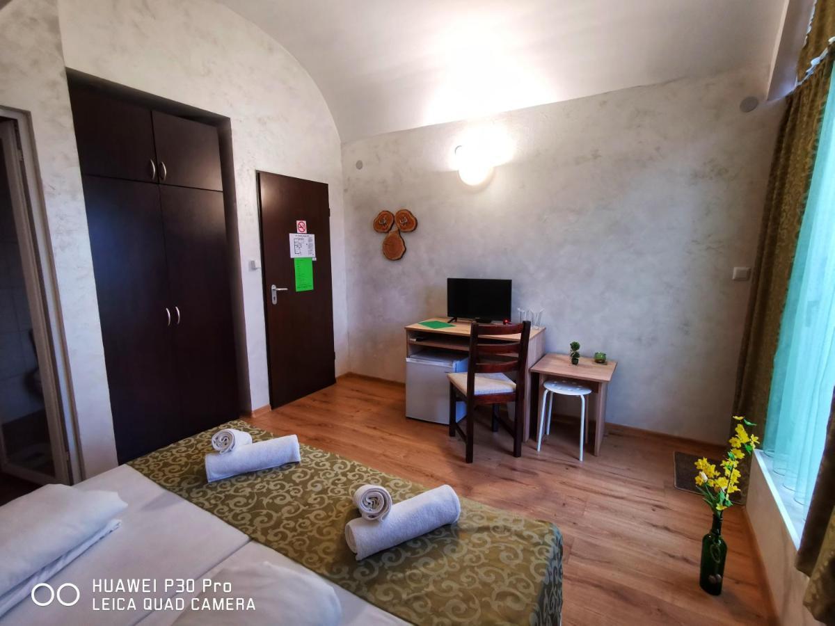 Hotel Swiss Sumen Kültér fotó