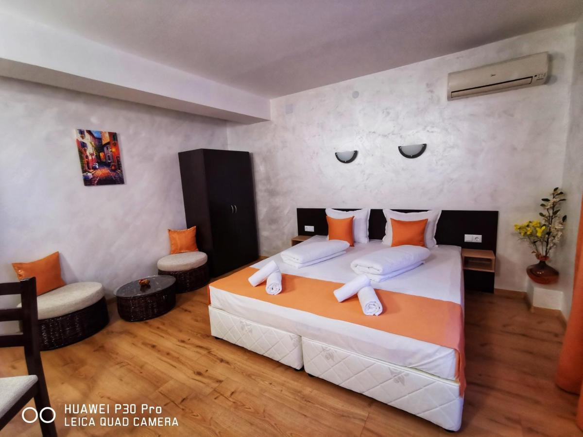 Hotel Swiss Sumen Kültér fotó