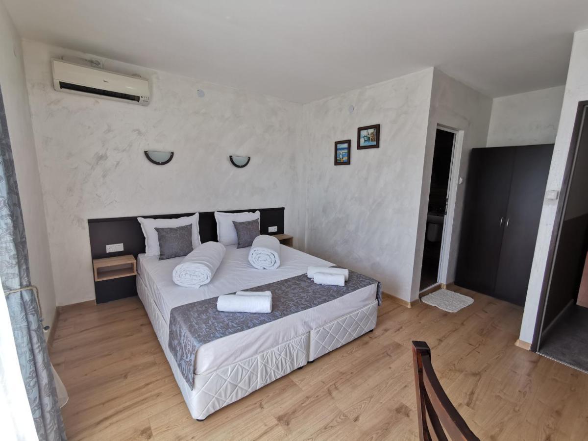 Hotel Swiss Sumen Kültér fotó
